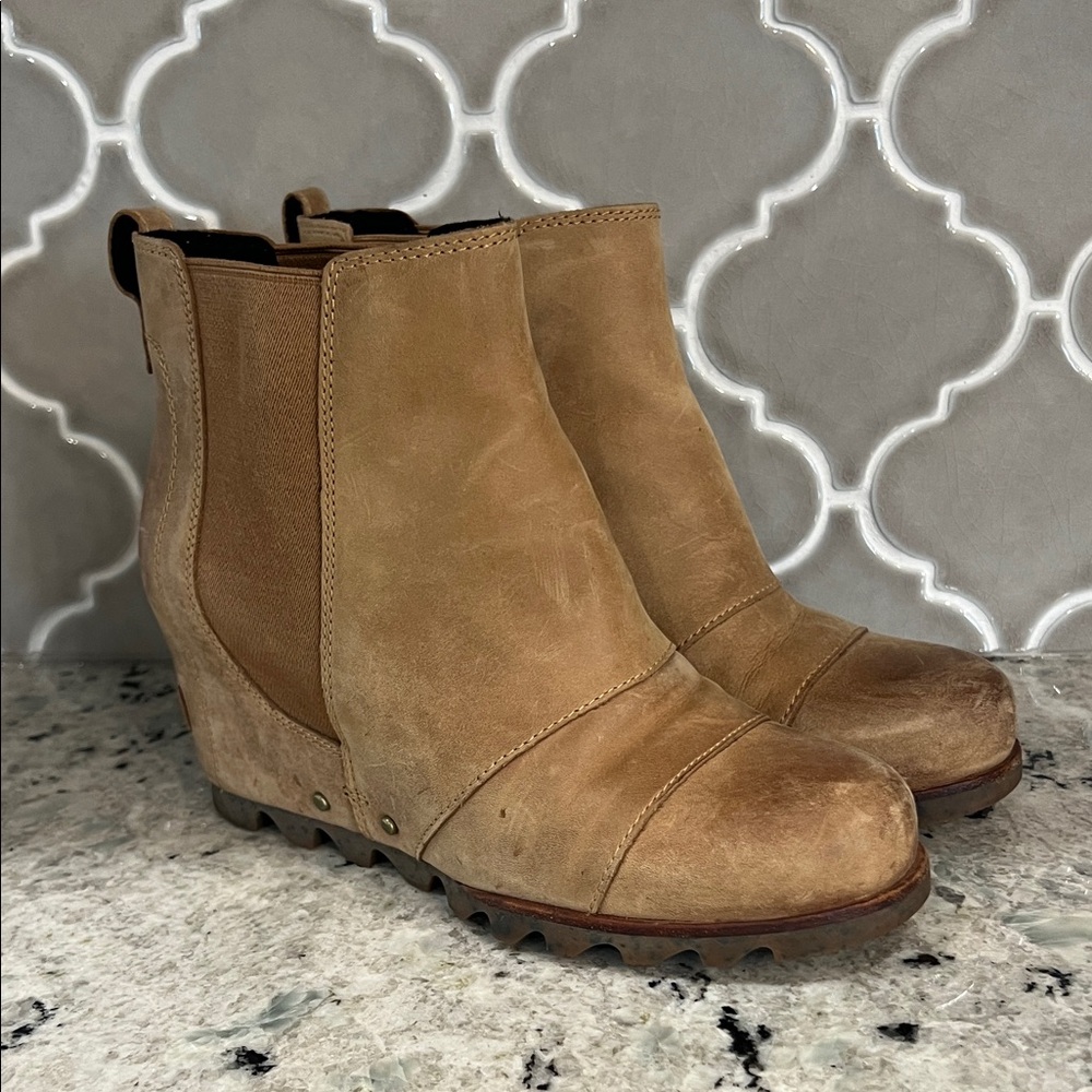 Sorel Tan Wedge Ankle Boots